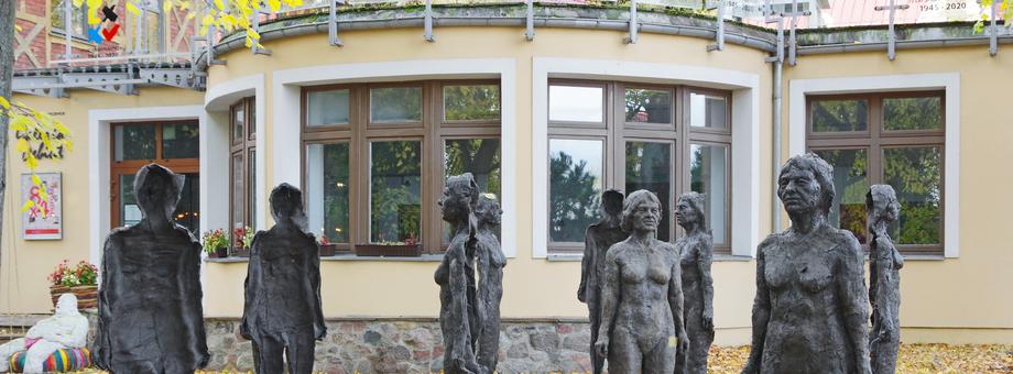 Jedna z prac Magdaleny Abakanowicz: rzeźba „Mutant” została wylicytowana za około 2,5 mln zł