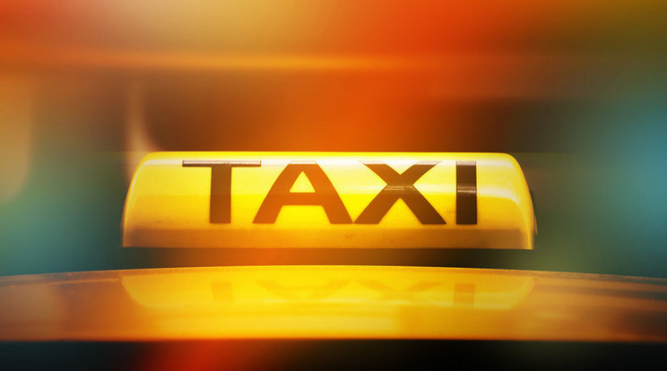 Tízszeres árat kért a taxis az utastól /Illusztráció: Northfoto