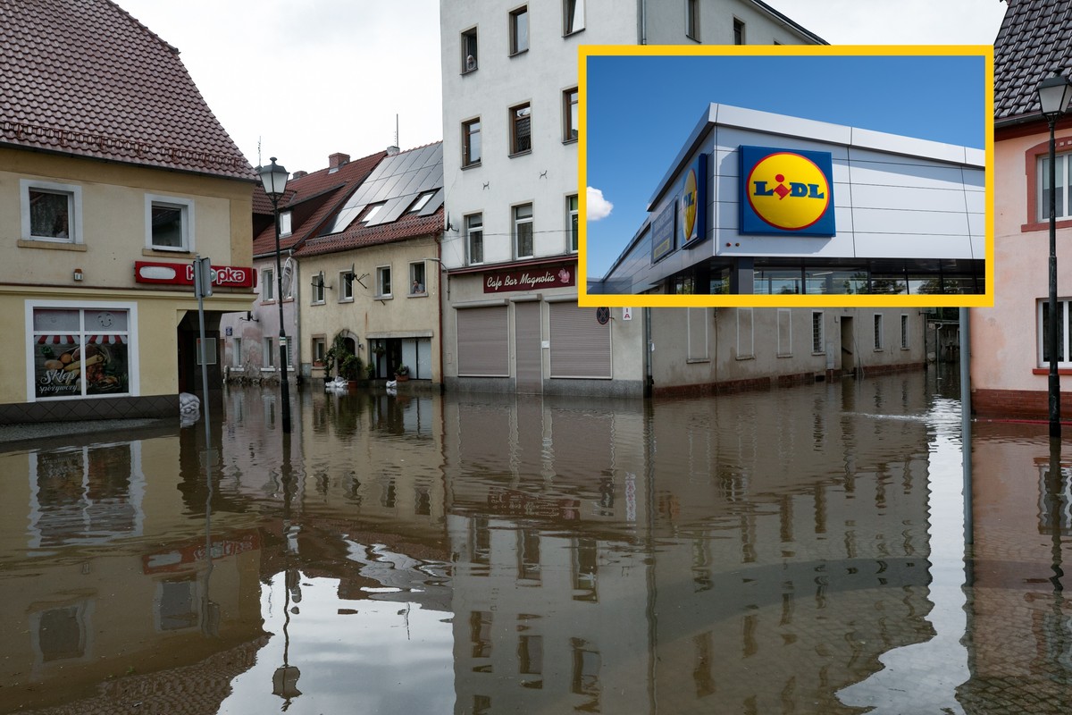 Lidl wysłał tiry z wodą, żywnością i środkami higienicznymi dla powodzian.