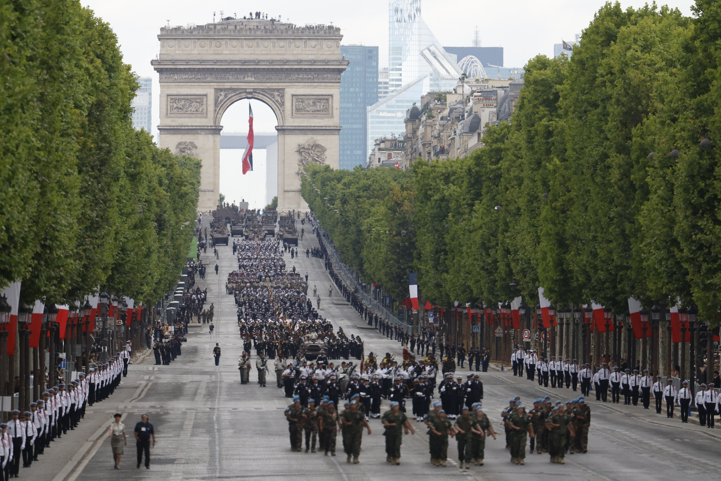 Francja: Defilada Dnia Bastylii z gościem z Indonezji