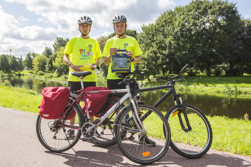 Patrolują miasto na rowerach i niosą pomoc medyczną