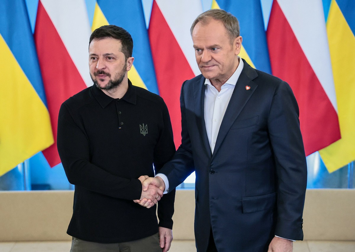 Dlaczego Polska nie liczy się w rozmowach o Ukrainie? Oto możliwe odpowiedzi