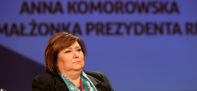 Komorowska: należy wspierać kobiety łączące pracę i macierzyństwo