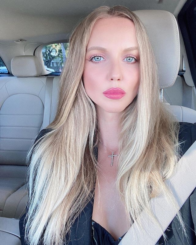 Herečka a modelka Lucia Oskerová.