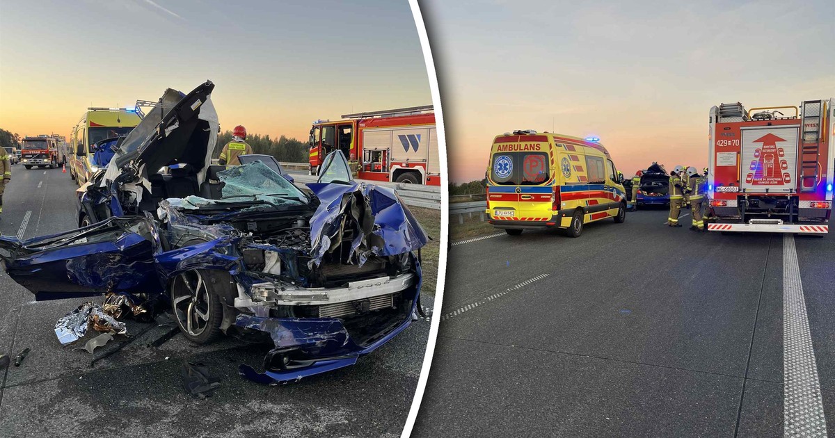Dramatyczny wypadek na S17. Z auta została miazga. Cud, że nikt nie zginął