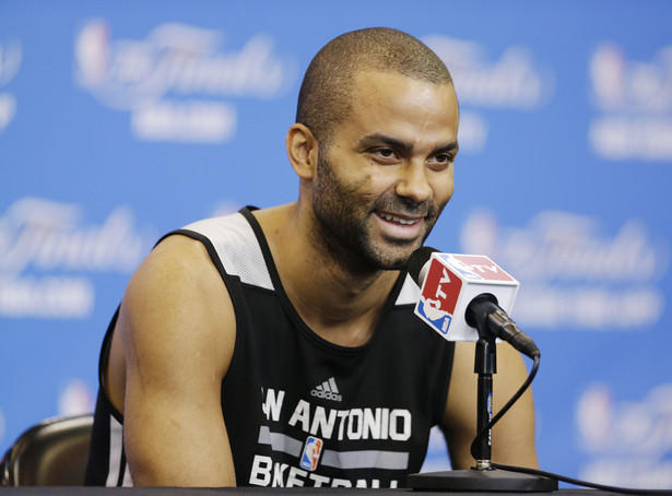 Liga NBA: Tony Parker zostaje w San Antonio Spurs