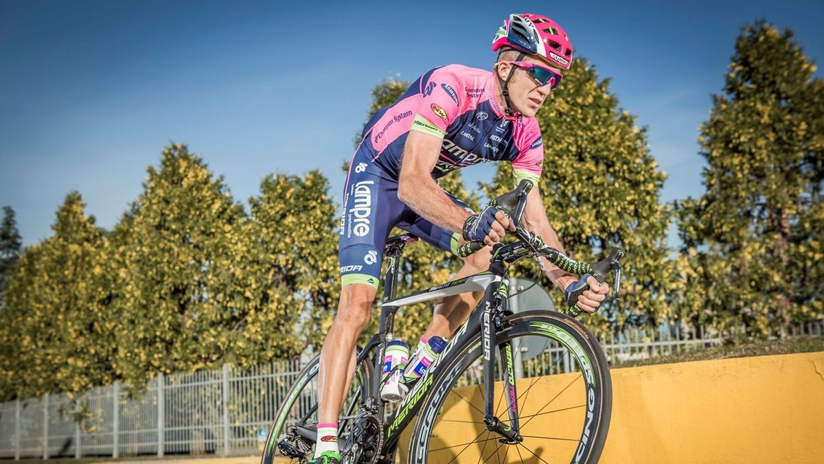 Po niezwykle udanym Tour of Turkey Przemysław Niemiec (Lampre-Merida) od piątku rywalizować będzie w Giro d'Italia. Dla 36-latka, w przeszłości szóstego kolarza klasyfikacji końcowej, będzie to szósty start we włoskim tourze. - Moim marzeniem pozostaje zwycięstwo etapowe - powiedział Niemiec w rozmowie z serwisem Eurosport.Onet.pl.