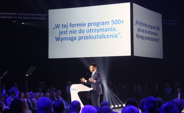 Petru: Zastąpimy 500 Plus. Program zachęca do kombinowania i fałszowania zarobków