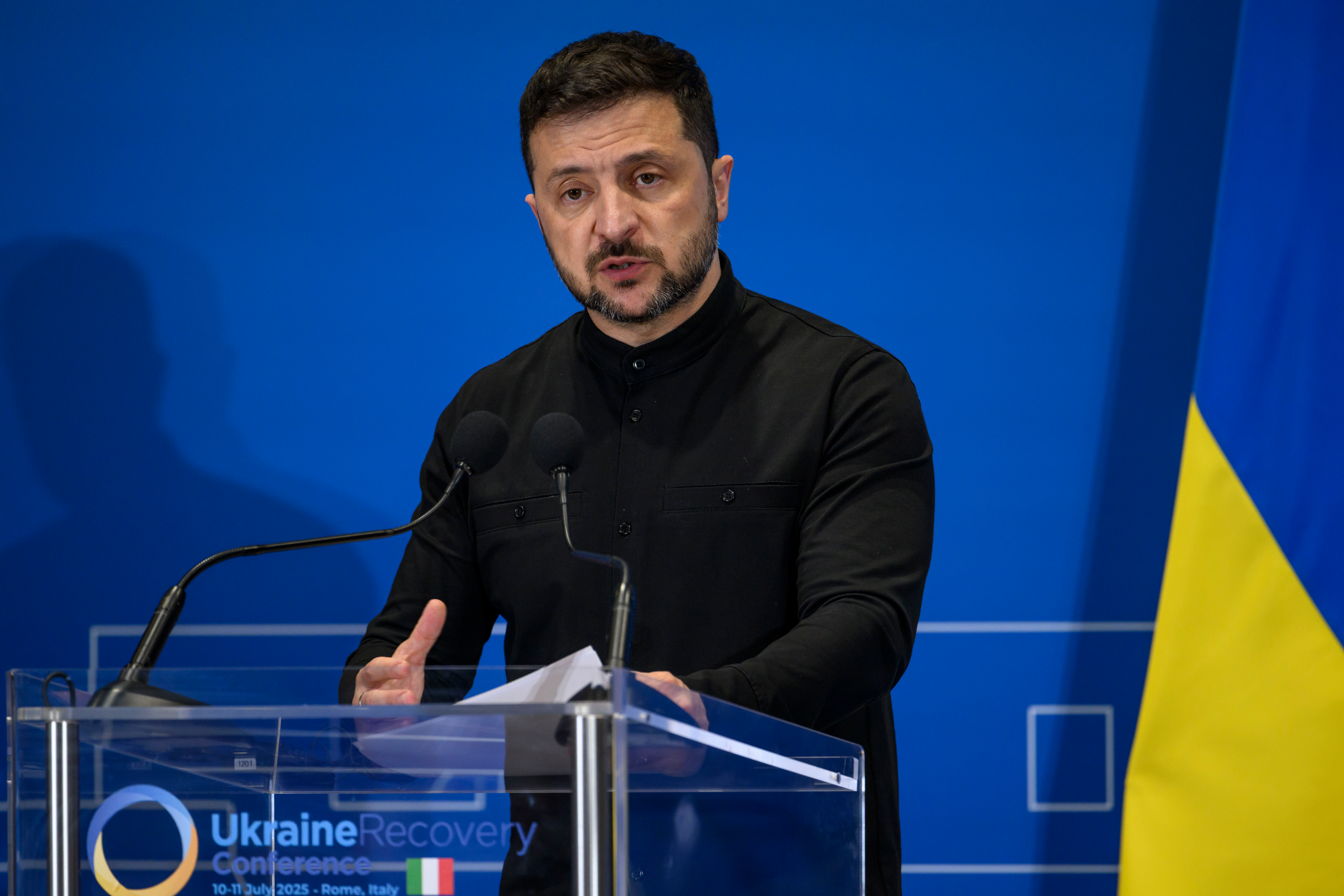 Zelensky chiede dinamismo nei negoziati: nuovo incontro