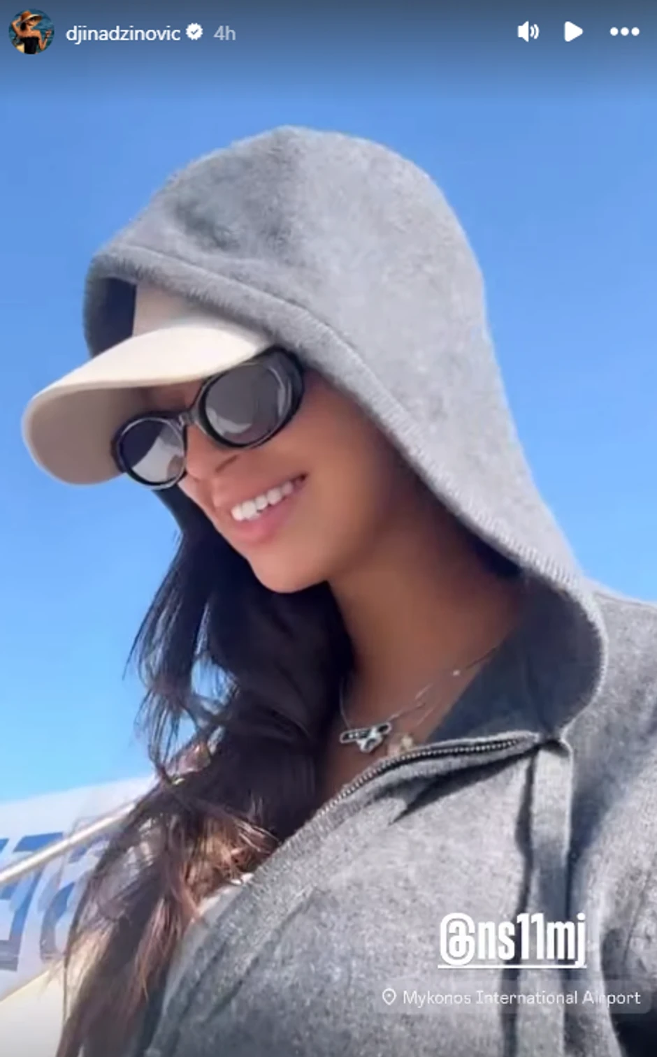 Đina sa misterioznim muškarcem