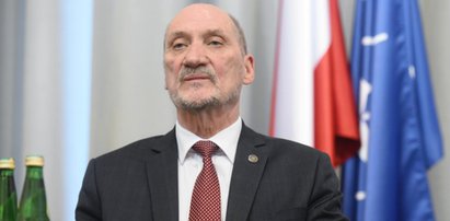 Ludzie Macierewicza wracają do służb