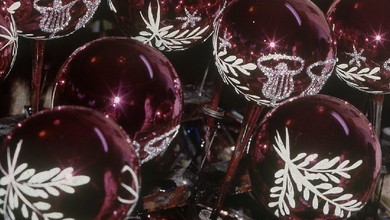 Wyrzuciłeś? Żałuj! Bombki z czasów PRL osiągają zawrotne ceny