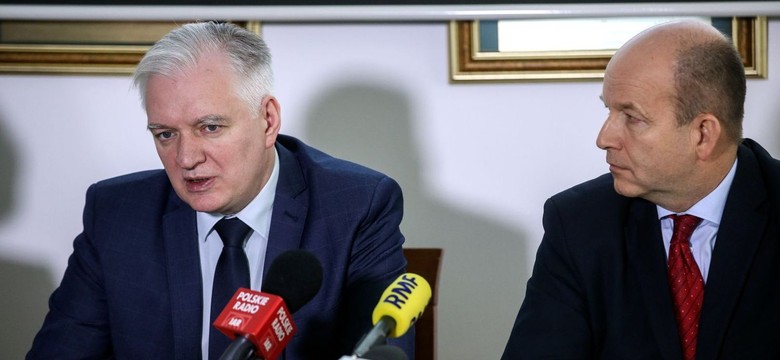 Referendum w sprawe przyjęcia uchodźców? Gowin: Nie ma potrzeby? Jest demokratycznie wybrany rząd...