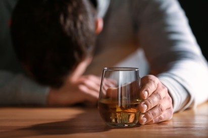 Az alkoholizmus következményei: ezek a betegségek alakulhatnak ki mellette!