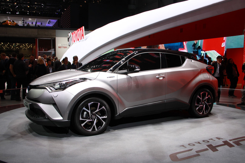 Toyota C-HR (Genewa 2016)