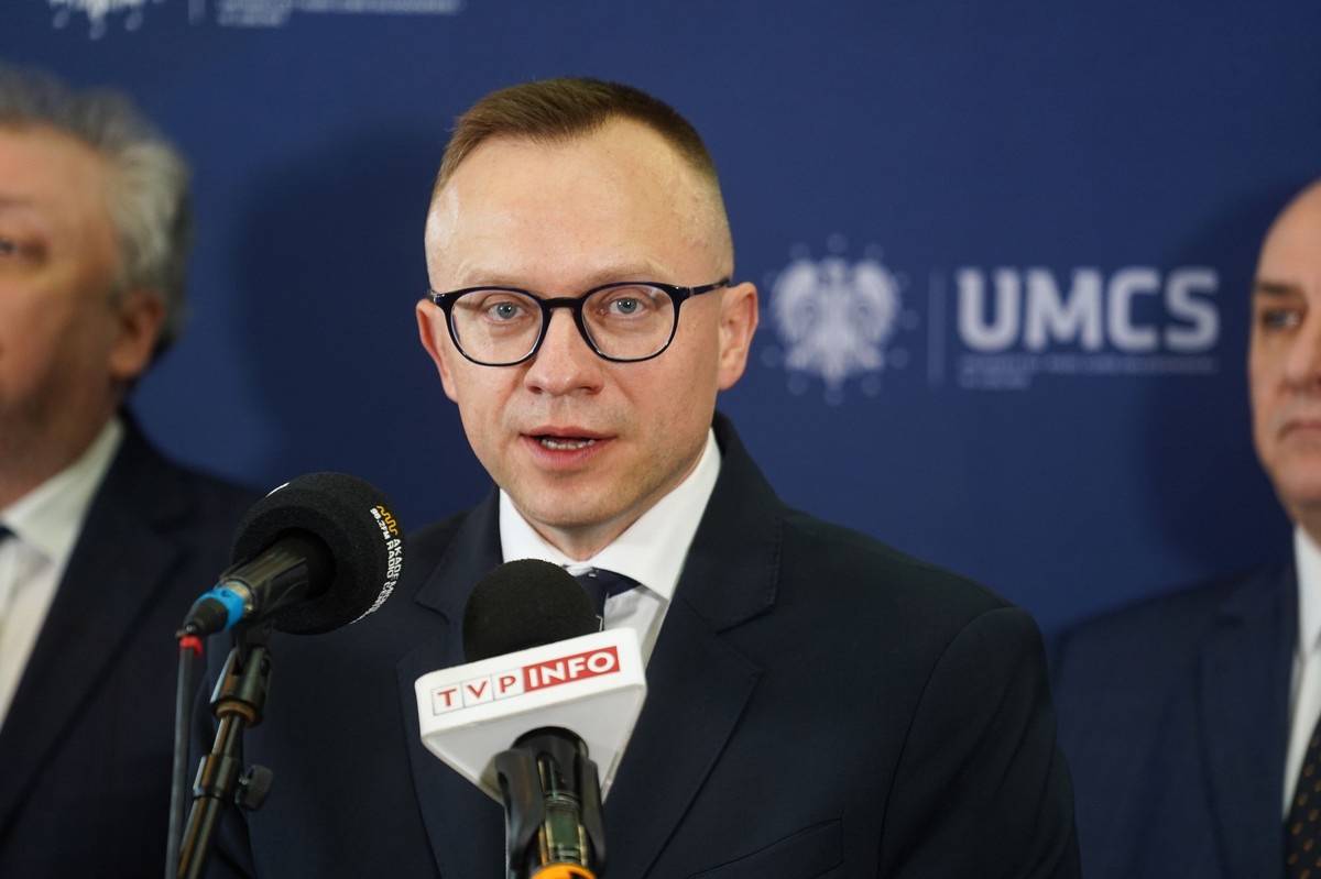 Wiceminister finansów Artur Soboń