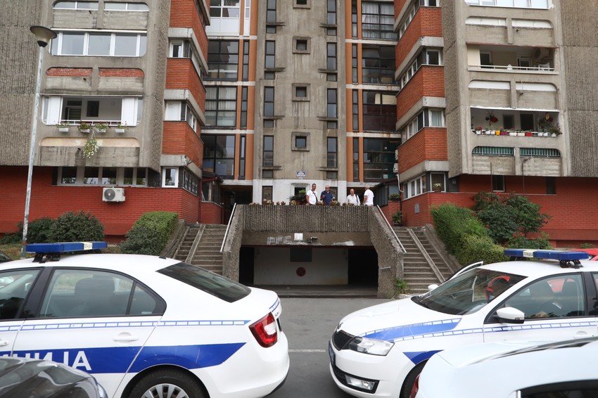 Pronadjena mrtva žena u stanu 