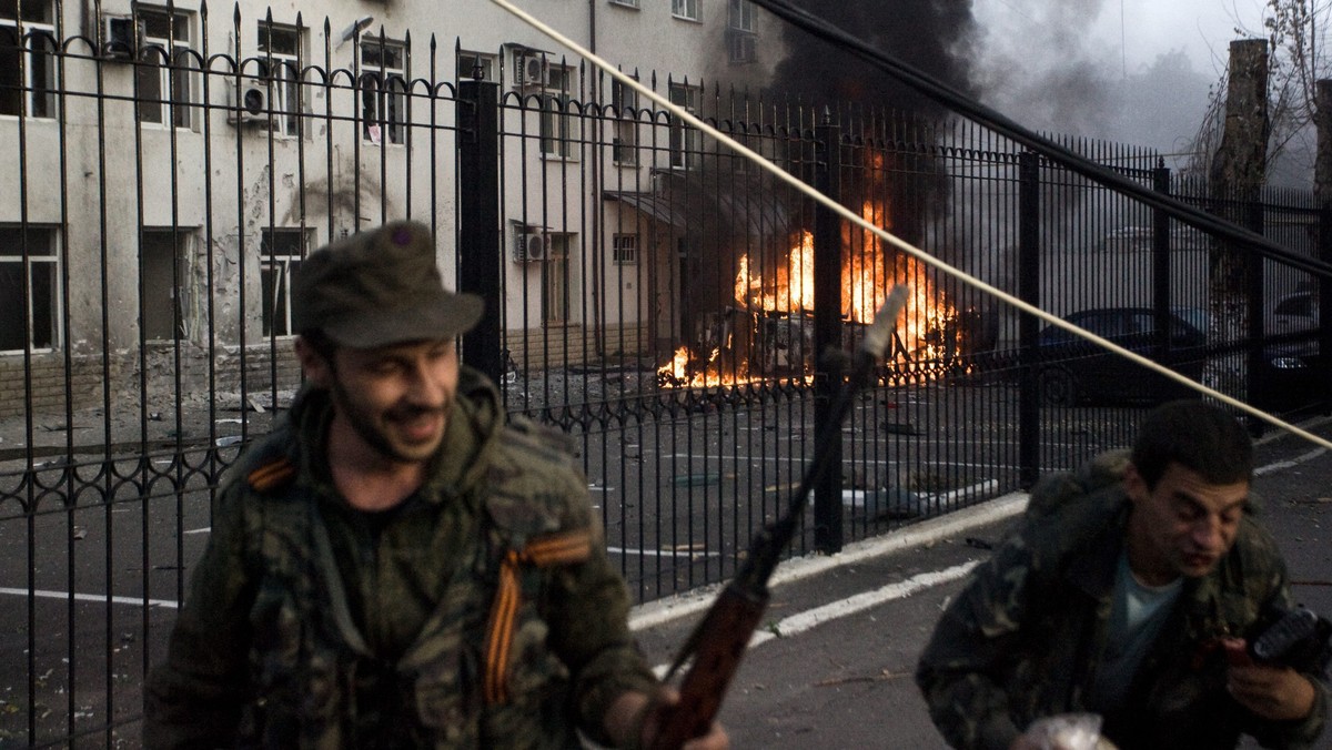 Waszyngton uznaje, że najnowsze wypady sił rosyjskich za granicę ukraińską dowodzą, iż Rosja prowadzi prawdopodobnie militarną kontrofensywę na Ukrainie - w Doniecku i Ługańsku - oświadczyła rzeczniczka Departamentu Stanu Jen Psaki.