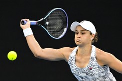 Barty poprosiła o wykreślenie jej z rankingu WTA. Świątek nową liderką?