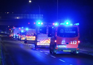 Pacijenta zaraženog ebolom prebacuju sa aerodroma u bolnicu u Berlinu