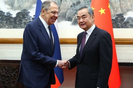 Chiny i Rosja utrzymają "stabilność łańcucha dostaw przemysłowych"