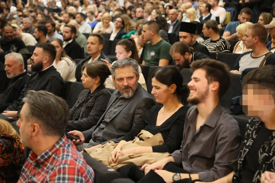 Nebojša Dugalić sa porodicom