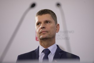 Piontkowski: Nie ma zgody na podwyższanie wynagrodzenia o duże kwoty bez rozmowy o pragmatyce zawodowej