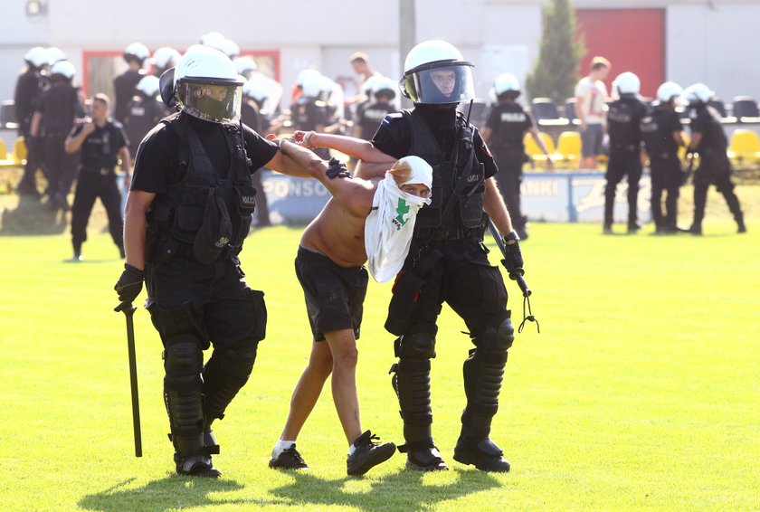 Pseudokibic zatrzymany przez policję