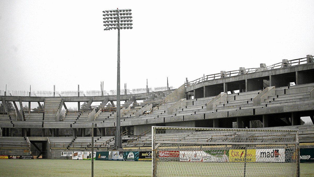 Wrota Podlasia: Budowa stadionu miejskiego będzie kontynuowana. "Znajdziemy pieniądze na inwestycję" - zapewnia prezydent Białegostoku.