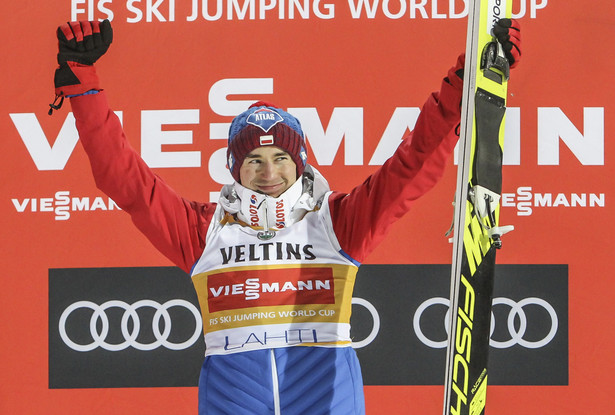 PŚ w skokach: Kamil Stoch liderem listy płac. Po 22. konkursach ma na koncie 431 000 zł