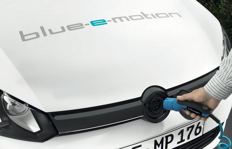 Volkswagen Golf blue-e-motion Concept