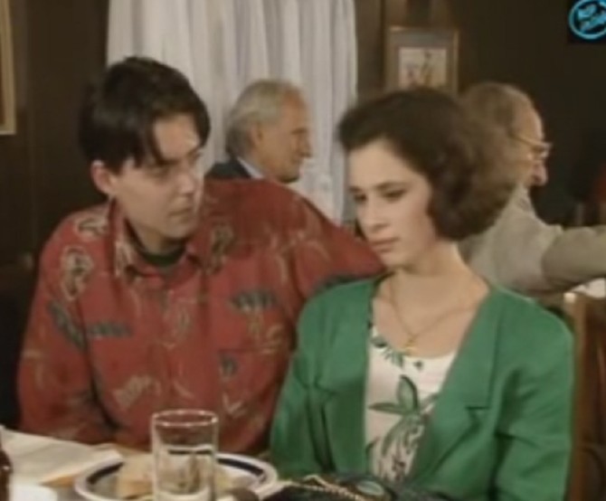 Igor Pervić u filmu Zorana Čalića "Suze i njene sestre"  iz 1993: glumio je uz Martu Keler