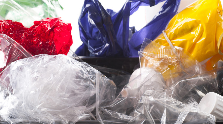 A műanyagzacskók betiltását tervezik Németországban / Illusztráció: Norhtofoto