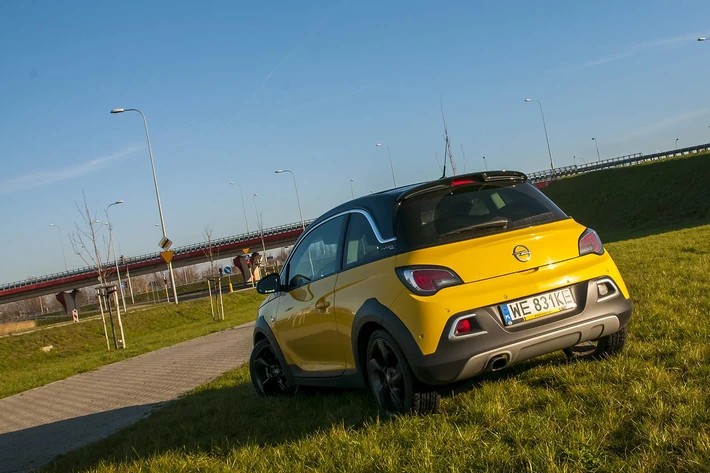 Opel Adam Rock