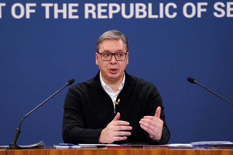 "POTPISALI SMO UGOVOR ZA NAJJAČU RATNU ARTILJERIJU NA SVETU" Vučić o ulaganju u vojsku: Najbolji dronovi stižu do 2025. godine