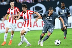 'Czerwony' Pazdan, Legia bez zwycięstwa w Krakowie. Miedź wygrała derby