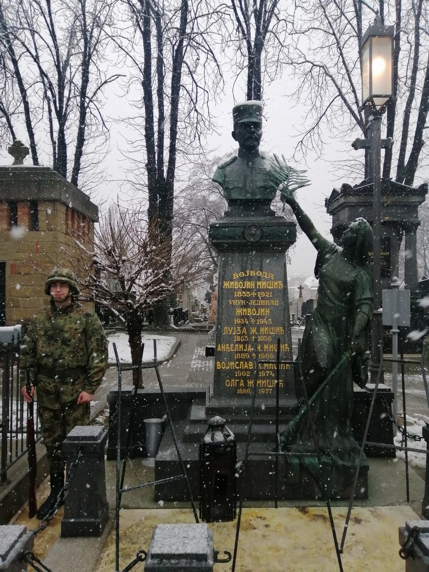 Grad Beograd odao počast srpskim vojskovođama na Novom groblju
