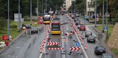 Tramwajarze zamykaja most