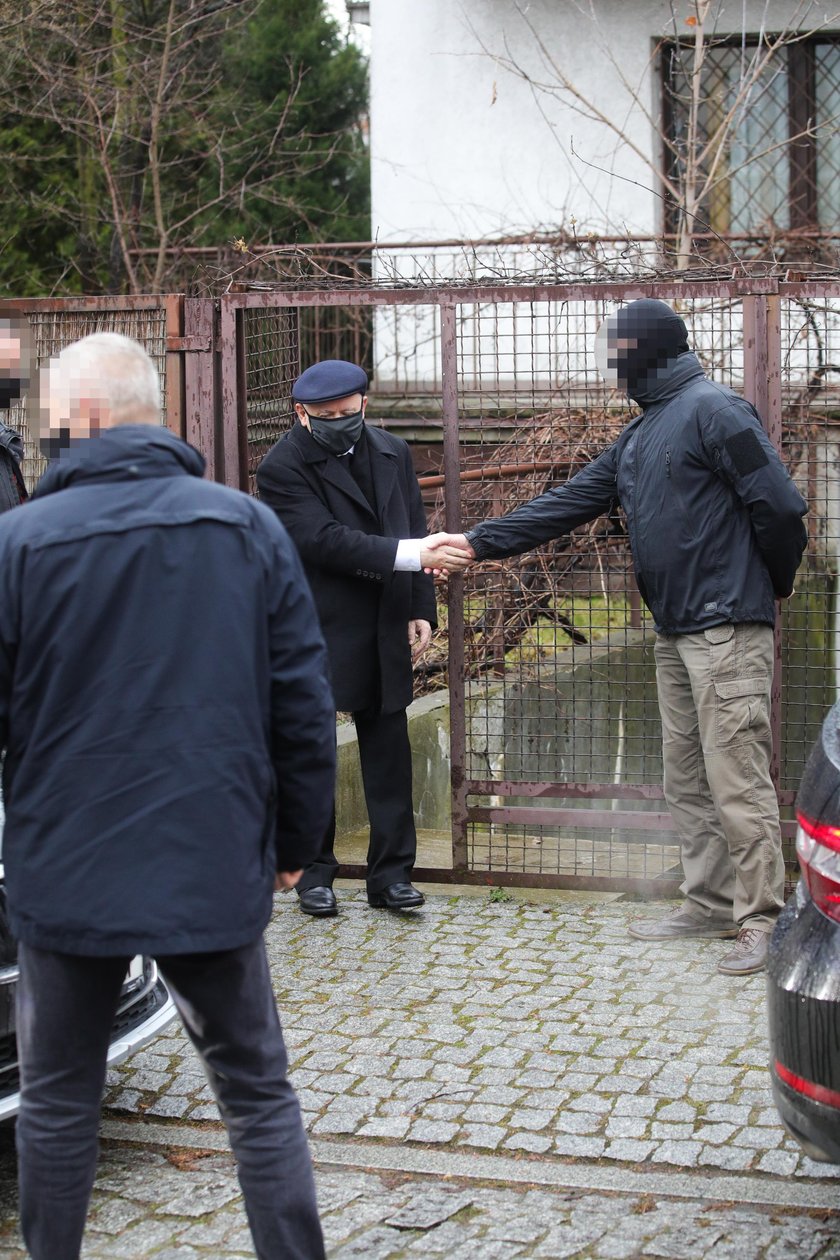 Jarosław Kaczyński odwiedził w święta groby matki ki brata