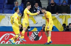 Mecz Barcelony z Napoli hitem barażów o awans do 1/8 finału Ligi Europy