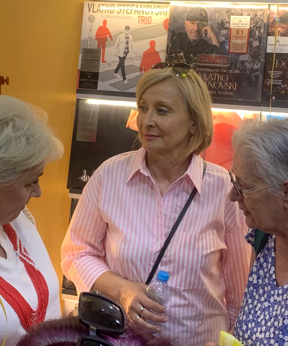 Vesna Radosavljević