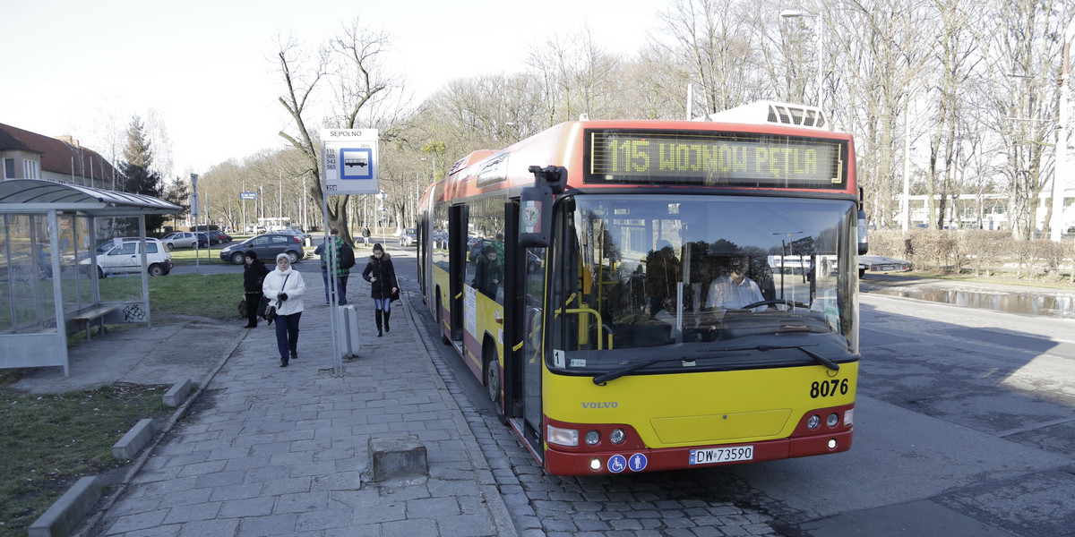 Autobus linii 115 we Wrocławiu