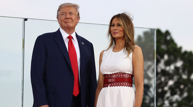 Trump és felesége, Melania két hétre karanténba vonul, ami a közelgő választás miatt rosszkor jött az elnöknek. /Fotó: Getty Images