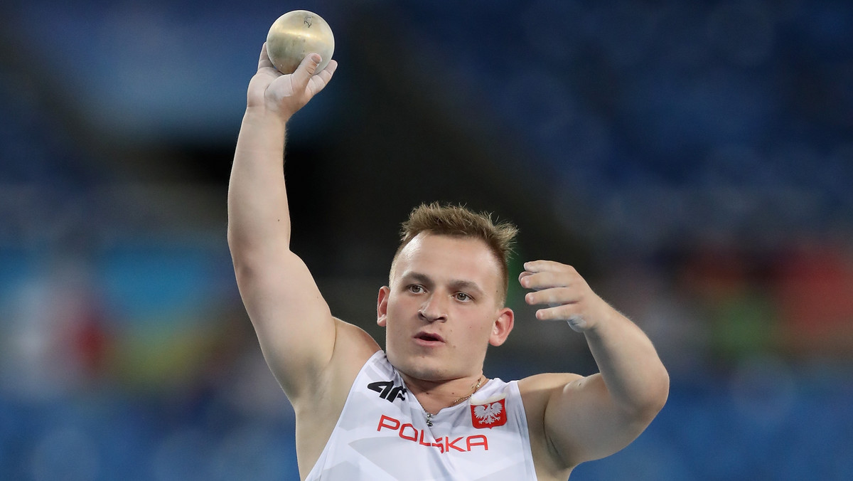 Bartosz Tyszkowski zdobył srebrny medal w pchnięciu kulą w kategorii F41 na igrzyskach paraolimpijskich w Rio de Janeiro. Polak uzyskał 13,56 m i dosłownie otarł się o złoto.