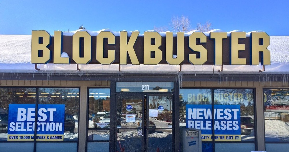 Only a single Blockbuster remains open in the entire world. Here's what ...