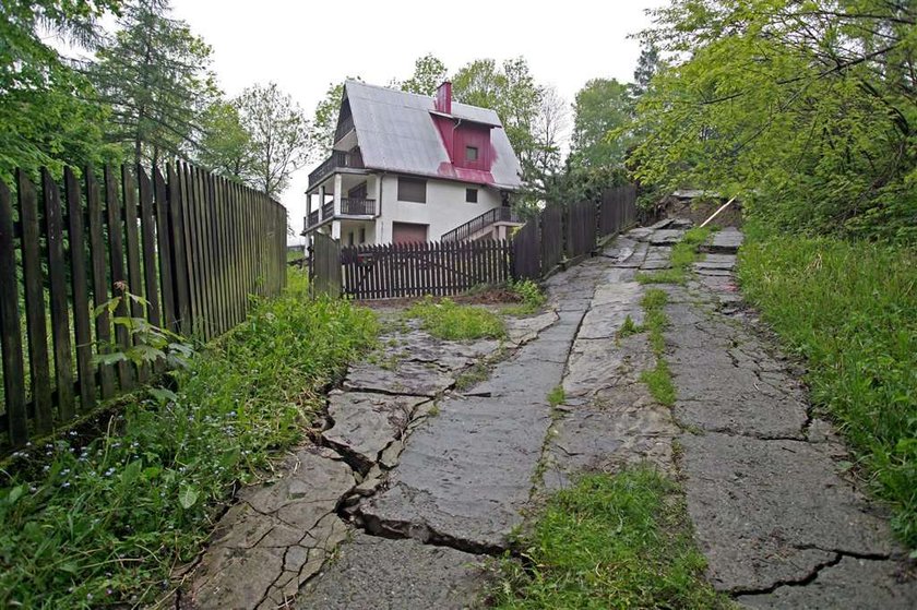 150 domów zjeżdża do jeziora