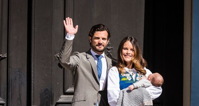 A svéd hercegi pár először mutatta meg a világnak újszülött babáját!