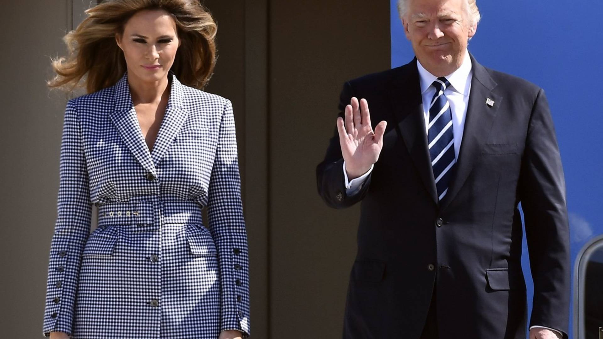 Zašto se Donald i Melanija skoro nikad ne drže za ruke?