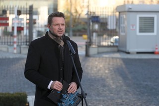 Trzaskowski: Ratusz wystawi rachunek wojewodzie za uprzątnięcie ronda Dmowskiego