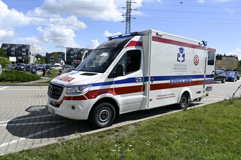 Najnowocześniejsza karetka w Polsce trafiła na Borowską